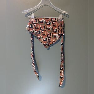 70s Style Green And Orange Heart Pattern Bandana in Multicolor